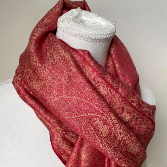 Silky soft scarf shawl and wrap, Holiday scarf, Gift for loved ones - Picture 3 of 6